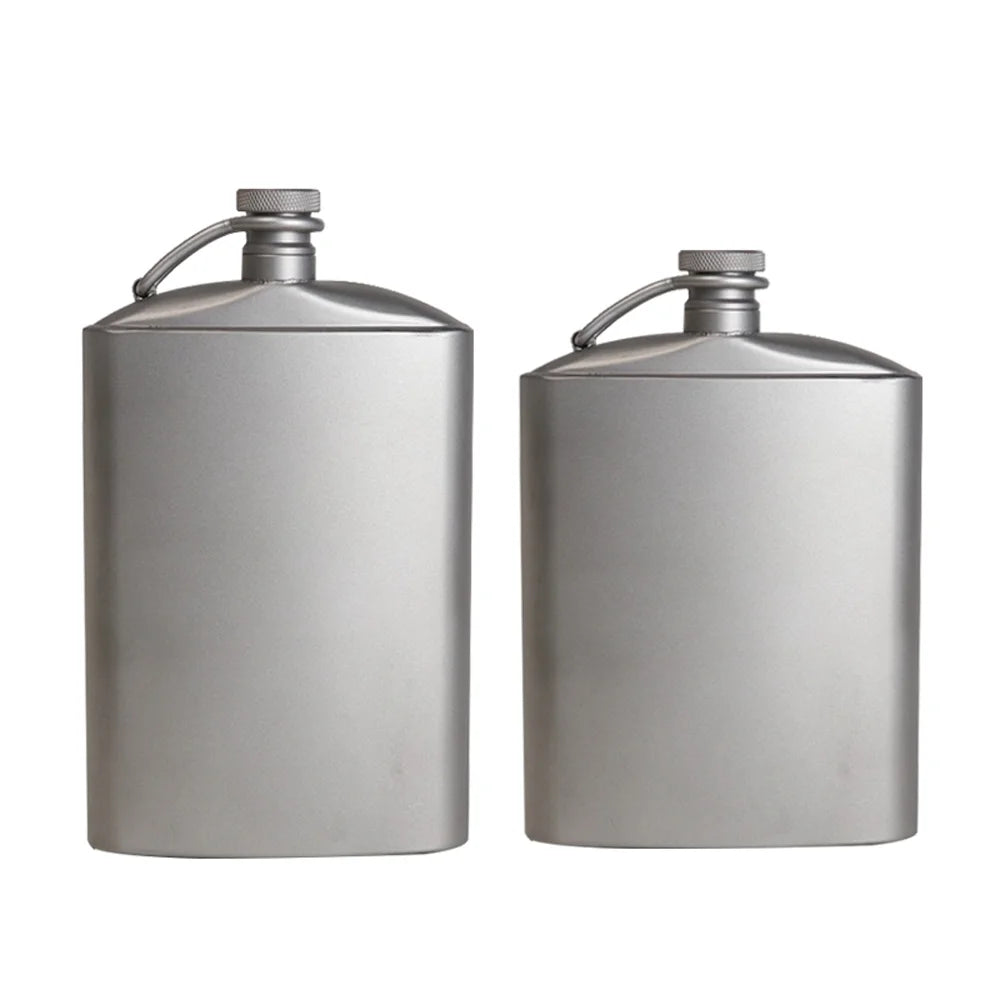 Ultralight Ti Flat Bottle with Screw Clip C218982