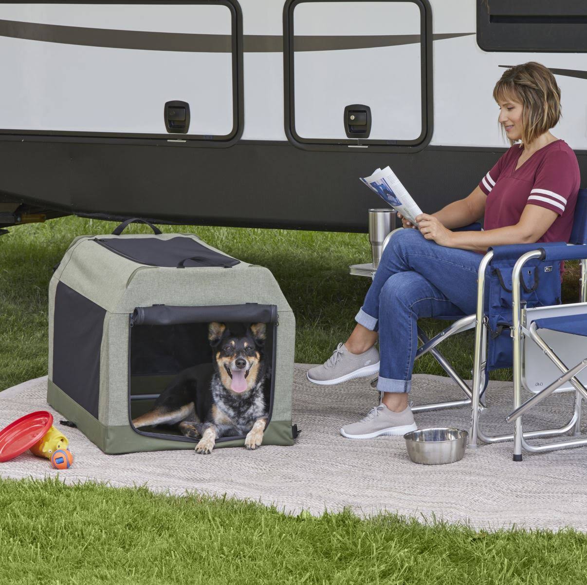 Green Medium Dog Tent Crate G198096