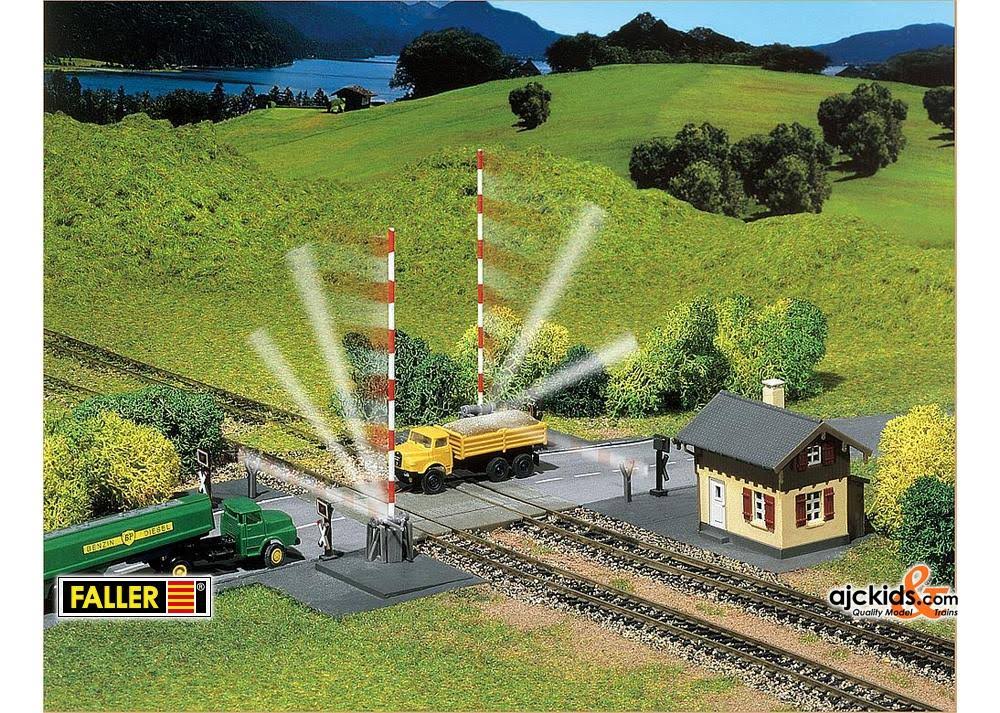 Protected Level-Crossing S821375