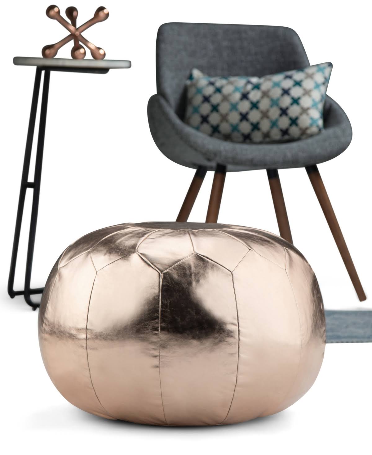 Round Pouf in Gold C565
