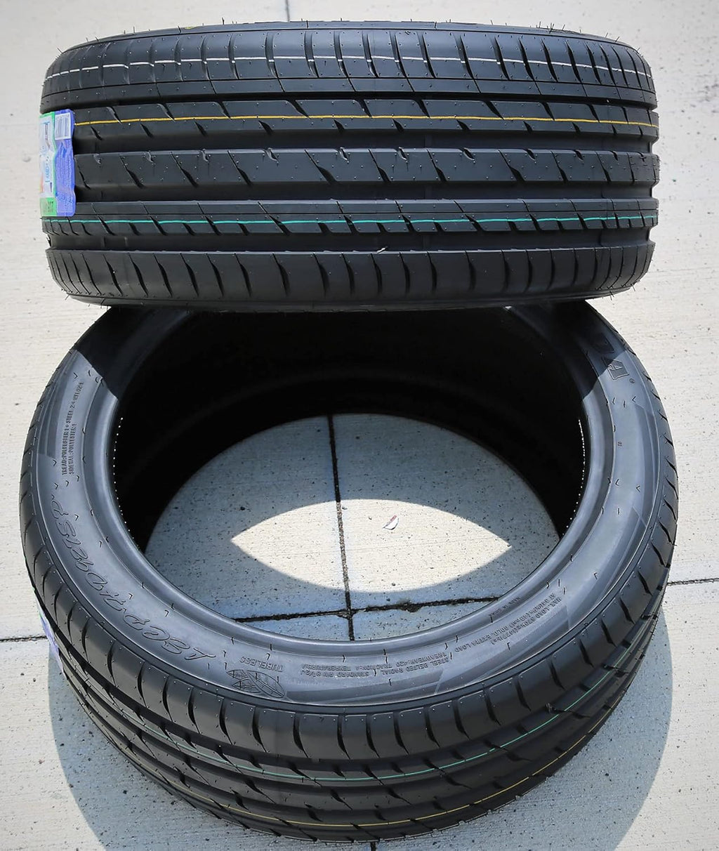 285/30R20 All-Season High Performance Radial Tire J15282