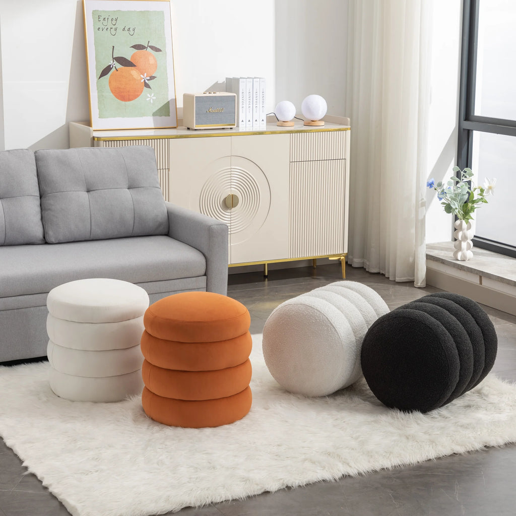 Gray Velvet Tufted Ottoman I10910
