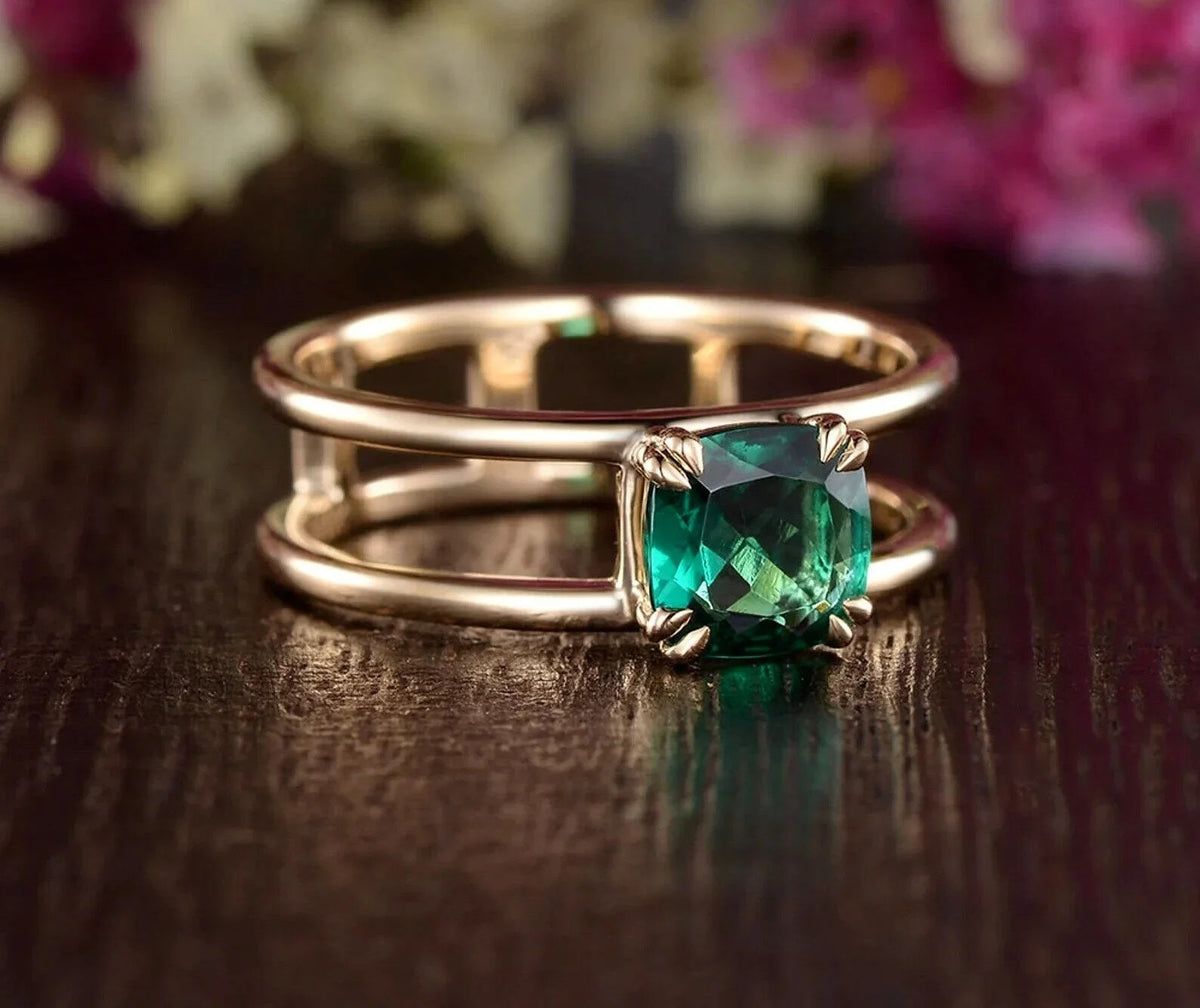 14k Rose Gold Green Emerald Ring Y152