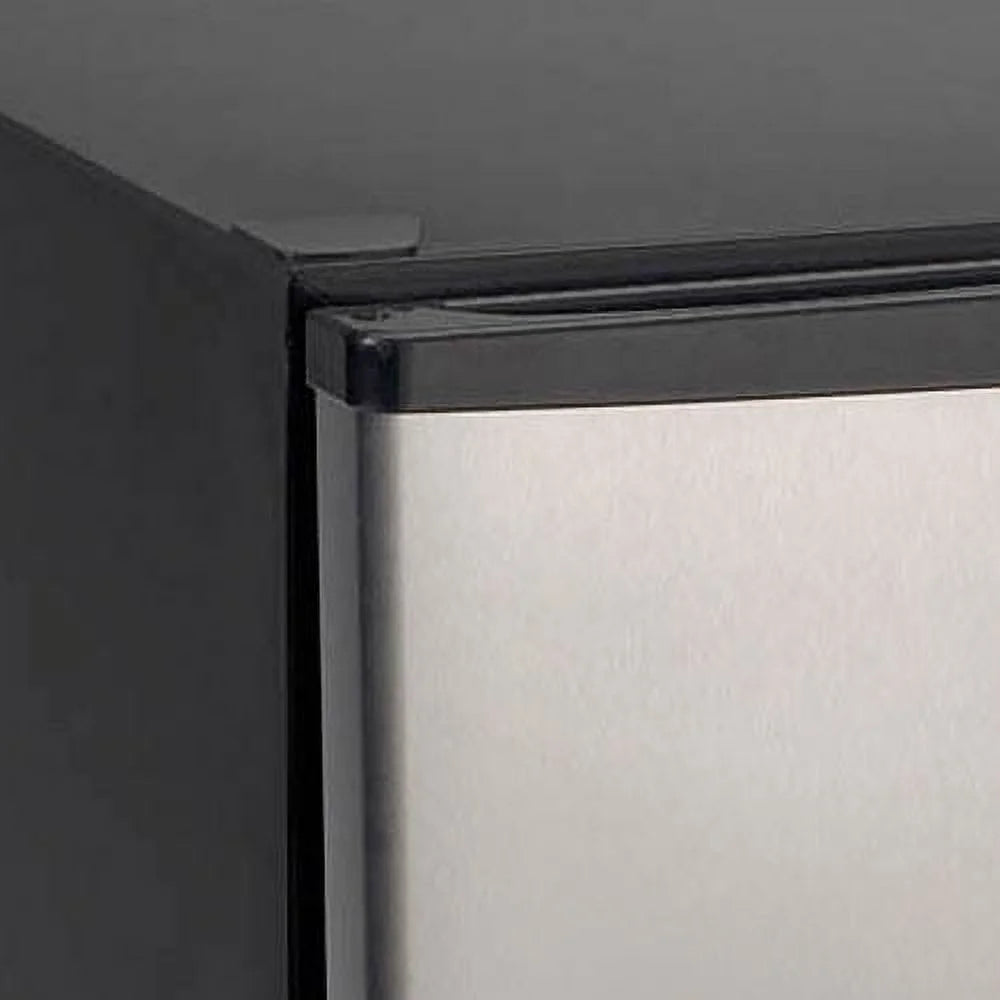 1.7cu Fridge SS L6682