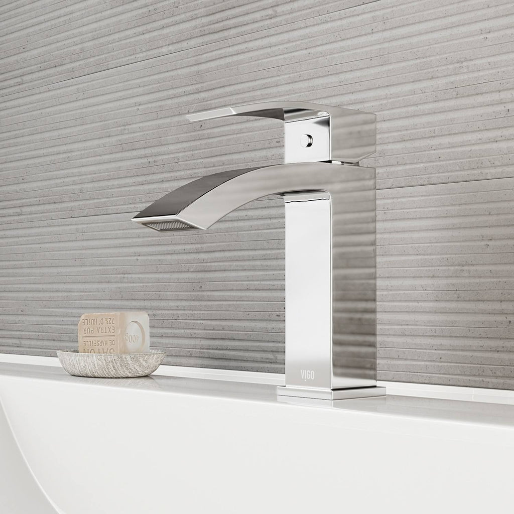 Matte Gold Single Hole Bathroom Faucet E815