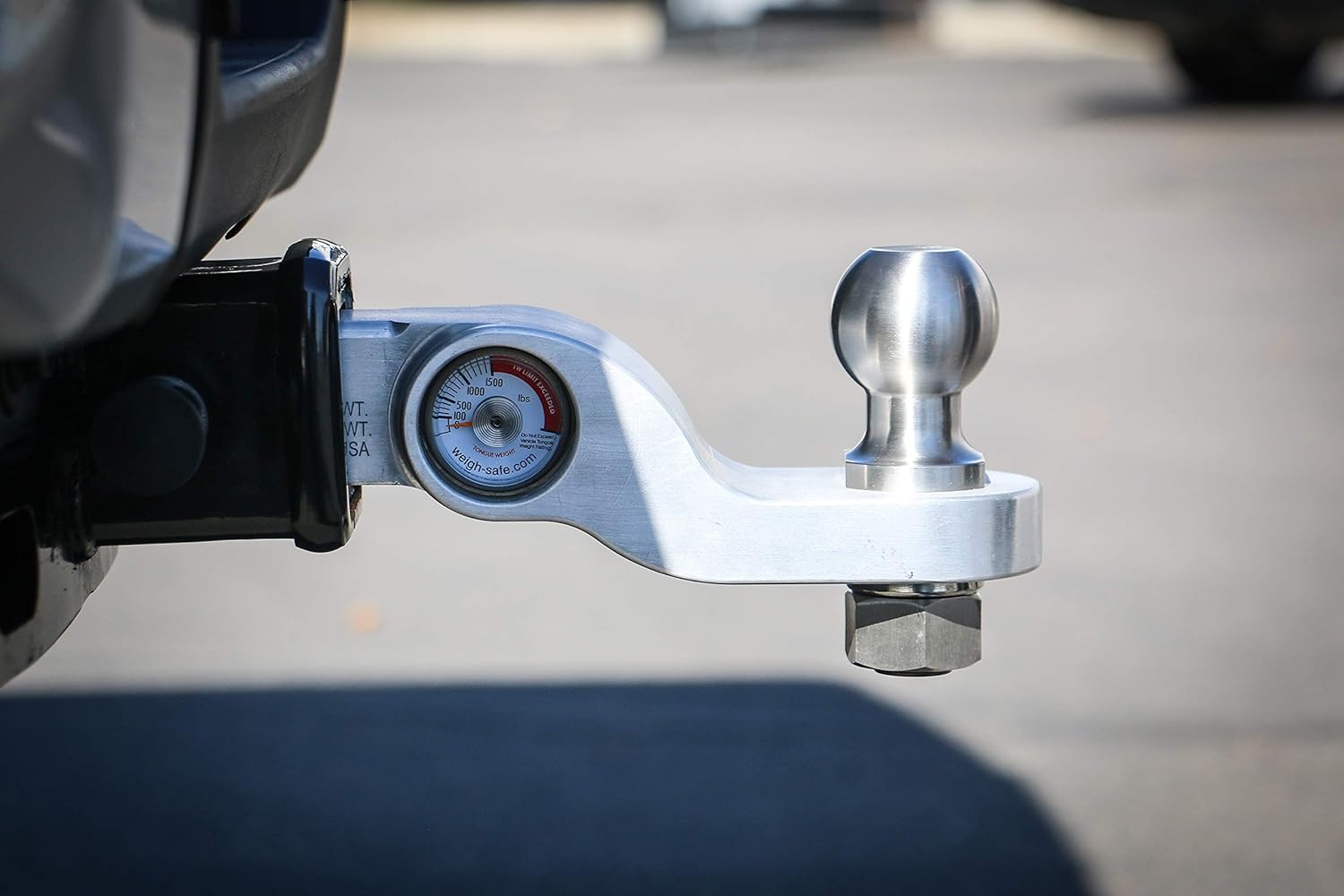 Ball Mount with Built-in Tongue Weight Gauge I745178